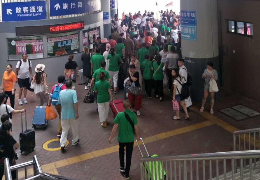 豪华车深圳罗湖口岸预约车服务