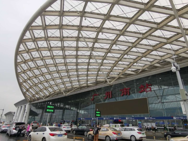 豪华车深圳北约车接送