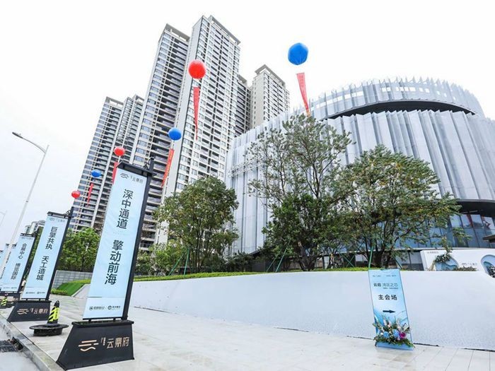 豪华车罗湖口岸预约车服务